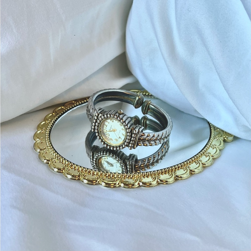 Antique silver Geneva watch!💌